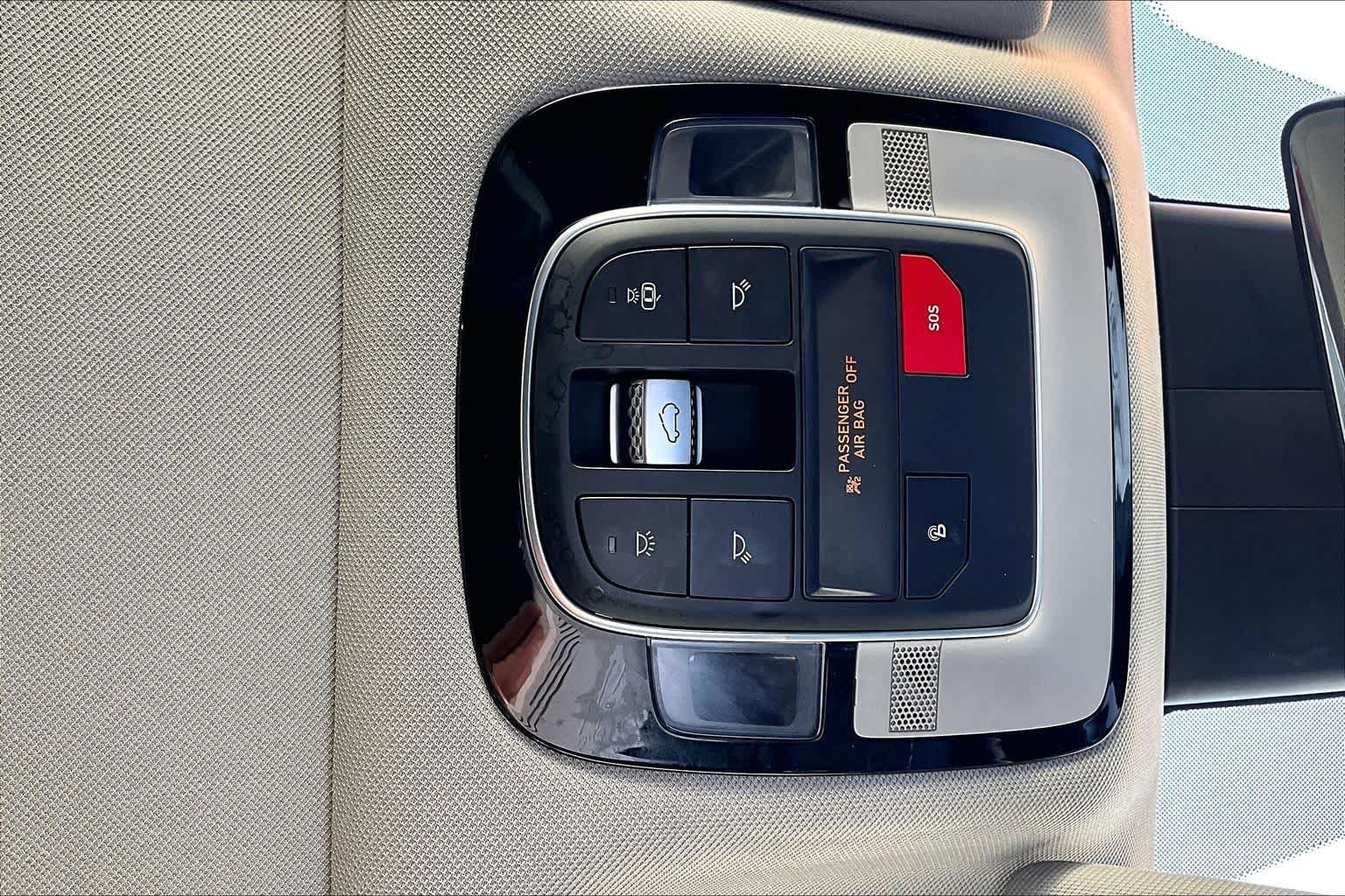 Used 2023 Portofino Gray Hyundai SEL image 34