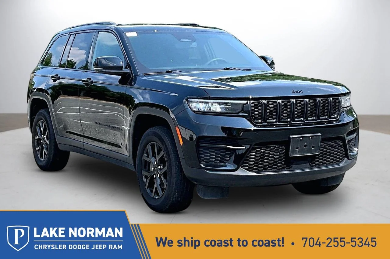 Certified Used 2024 Black Jeep Altitude X image 1