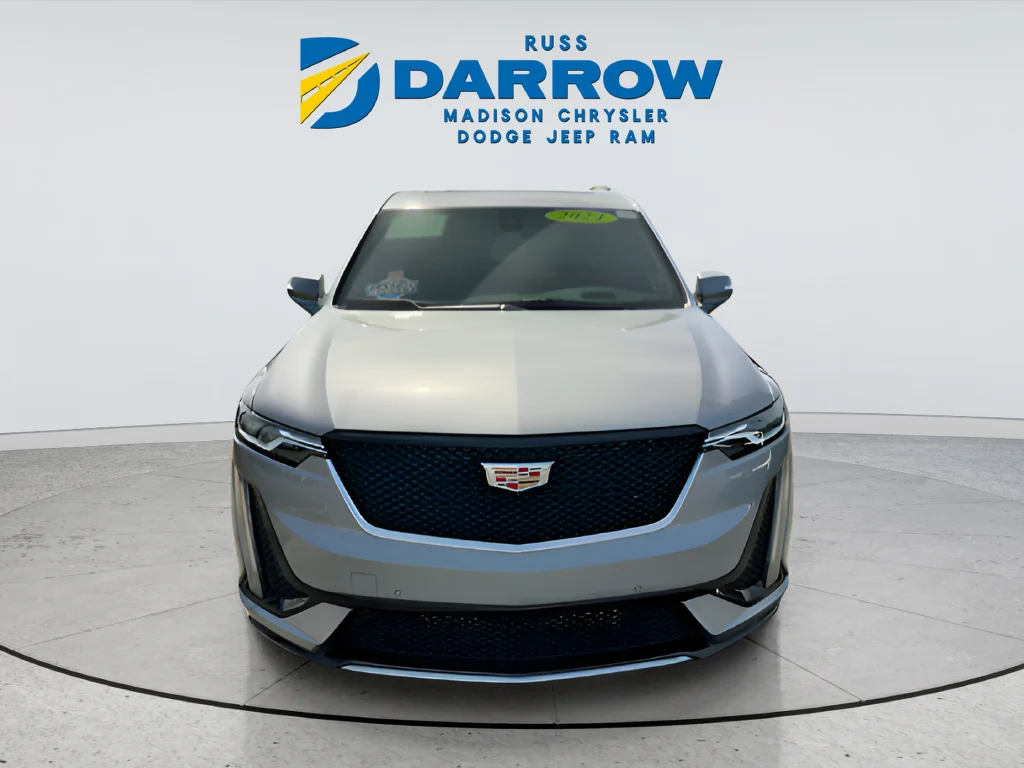 Used 2024  Cadillac Sport image 8