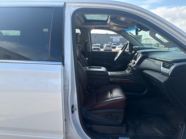 Used 2019 White Chevrolet Premier image 20