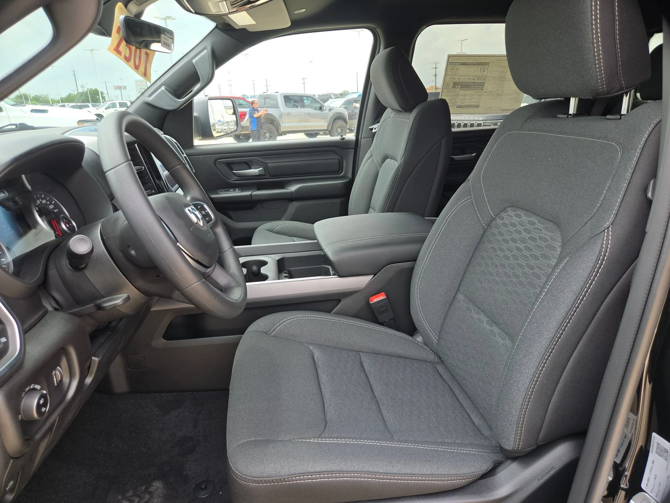 New 2026 Diamond Black Crystal Pearlcoat RAM Express image 10
