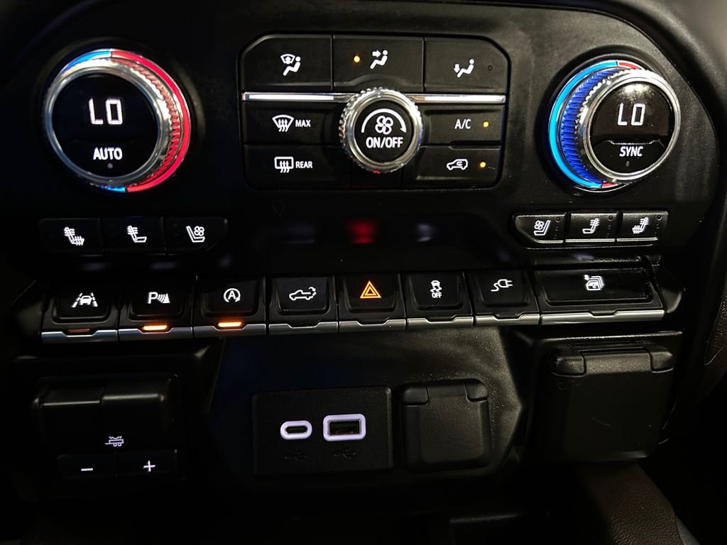 Used 2019 Blue GMC SLT image 30