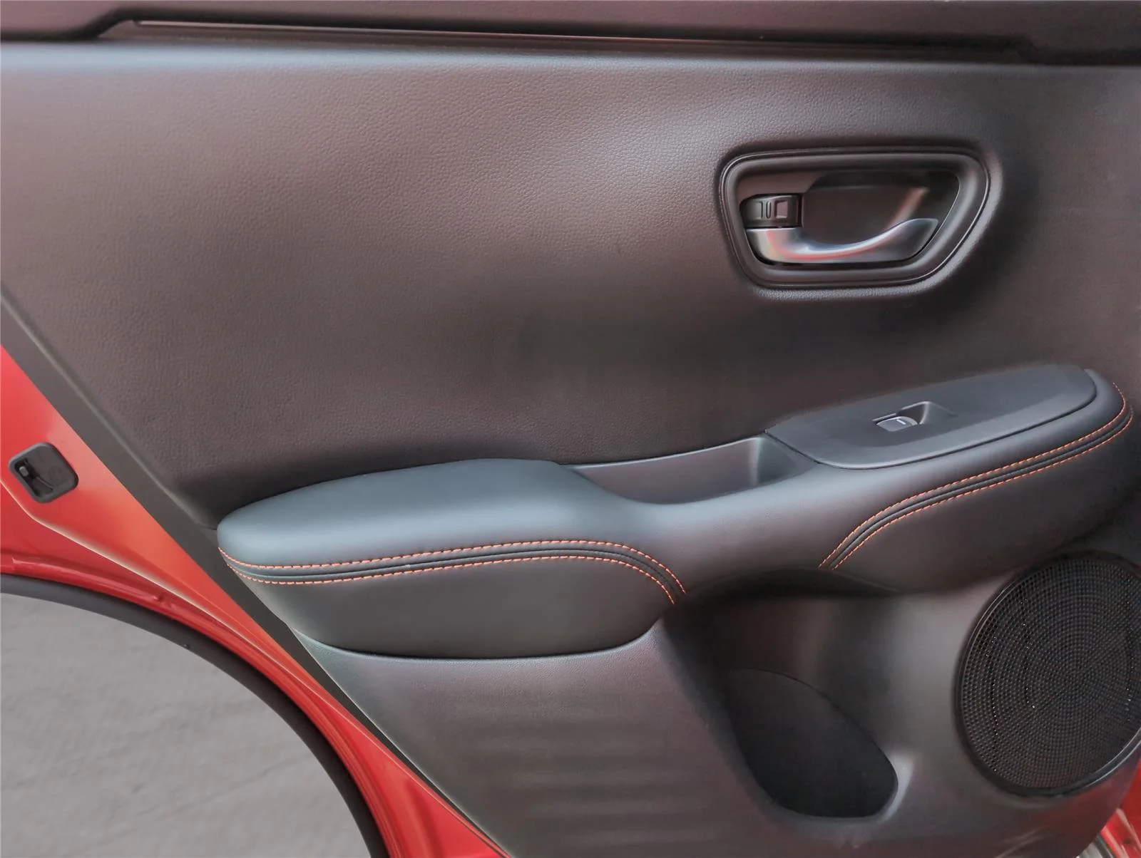 Used 2025 Milano Red Honda Sport image 31