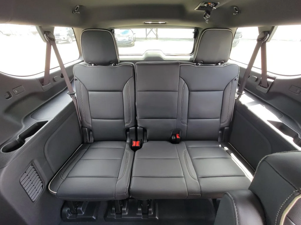 New 2026 Black Chevrolet Premier image 17