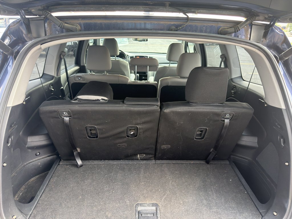 Used 2018 Obsidian Blue Pearl Honda EX-L image 9
