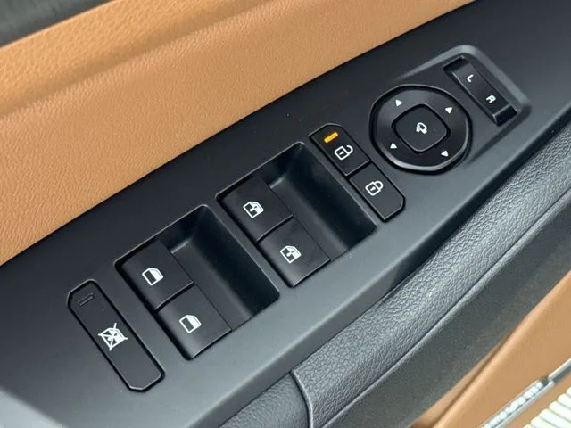 New 2027 Gravity Gray Kia X-Line Prestige image 13