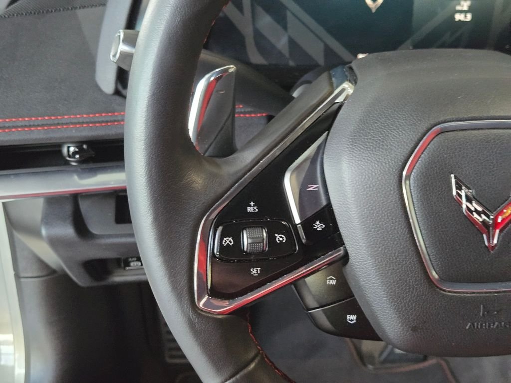 Used 2024 Silver Chevrolet Stingray image 25