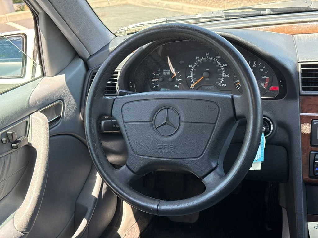 Used 1998 White Mercedes-Benz C 280 image 18
