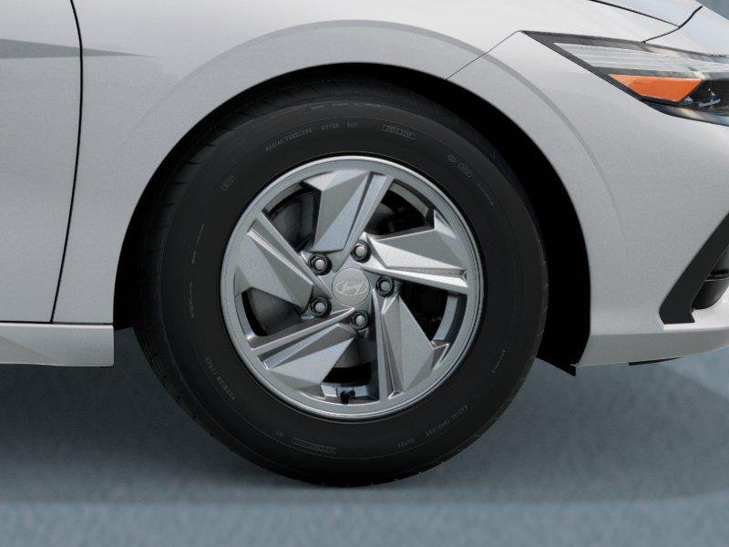 New 2026 White Hyundai SE image 8