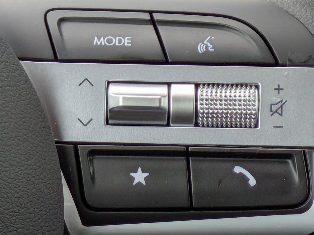 New 2026 Black Hyundai SEL FWD image 28