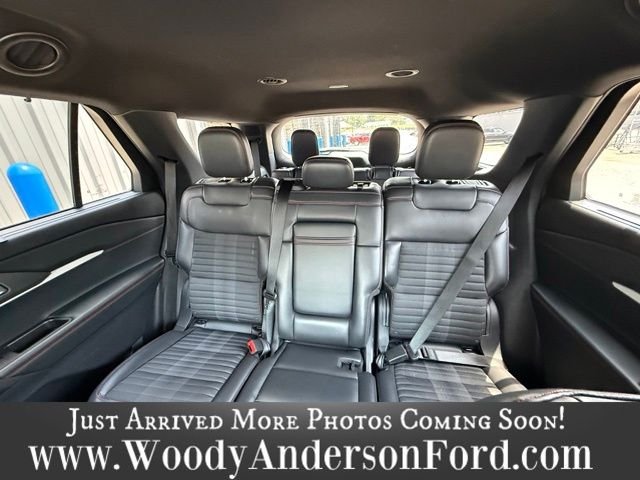 Used 2025 Star White Ford ST-Line image 7