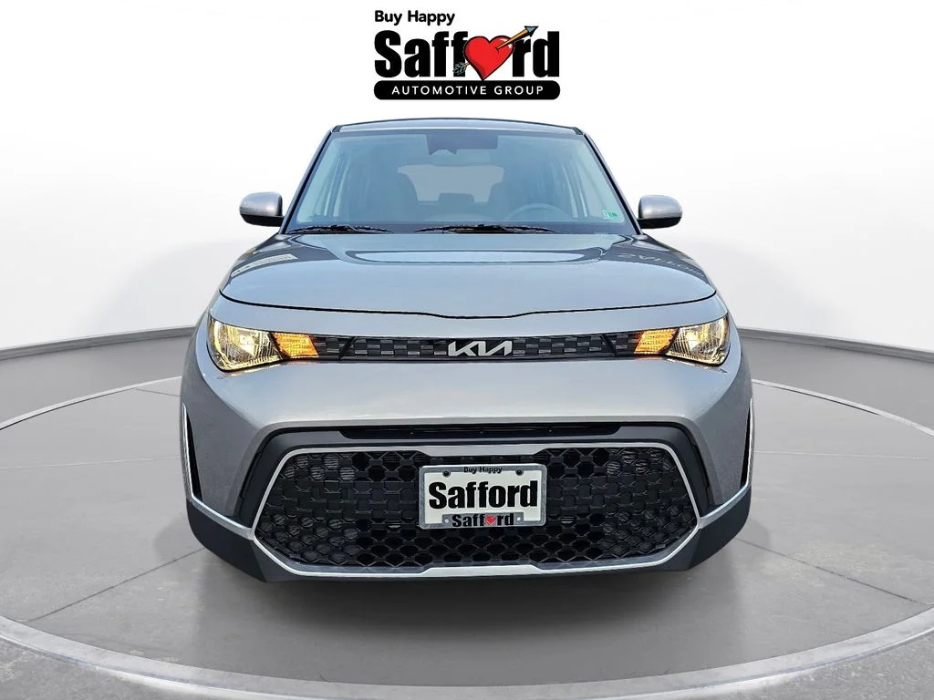 Used 2025 Gray Kia LX image 8