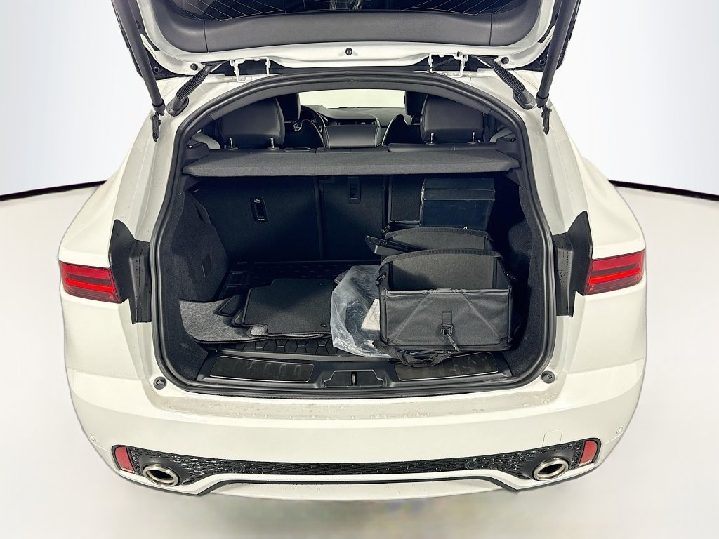 Used 2024 White Jaguar P250 image 27