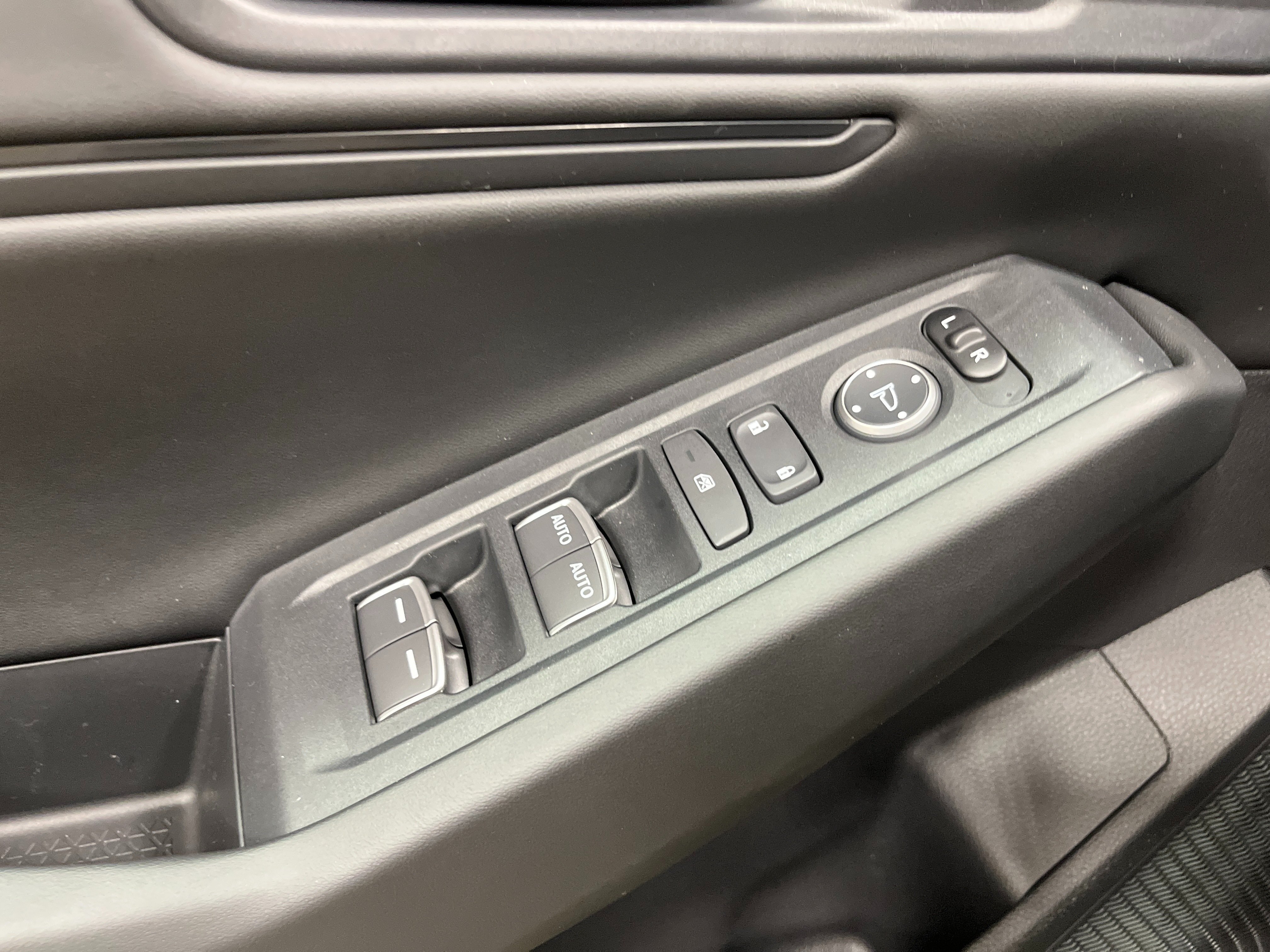 New 2026 Urban Gray Pearl Honda EX-L image 13