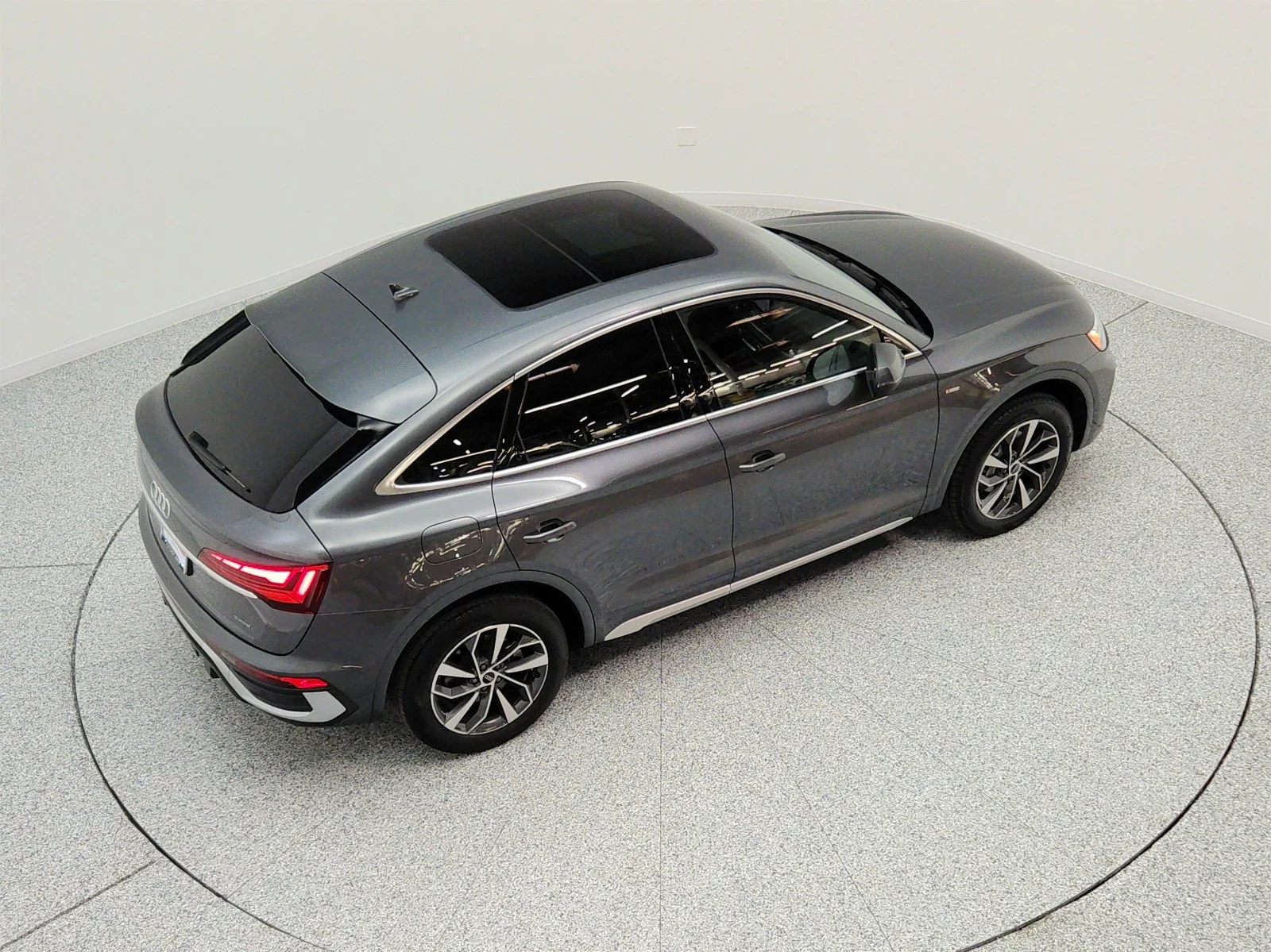 Used 2023 Daytona Gray Pearl Effect Audi S line Premium Plus 45 TFSI quattro image 26