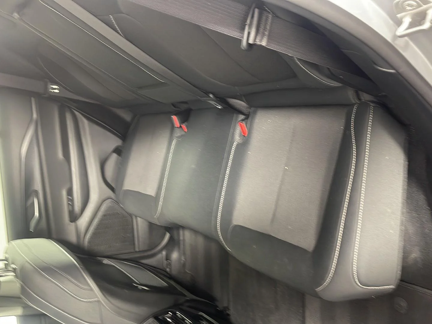 Used 2023 Silver Zynith Jeep Laredo image 12