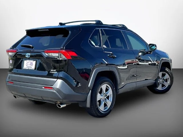 Used 2024 Black Toyota XLE image 6