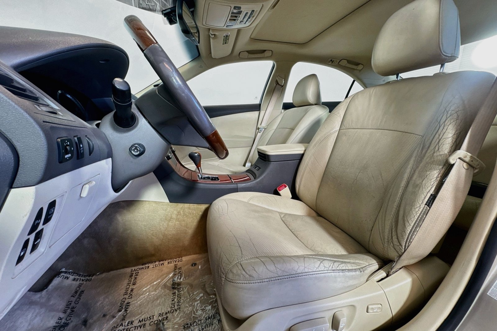 Used 2011 Satin Cashmere Metallic Lexus  image 18