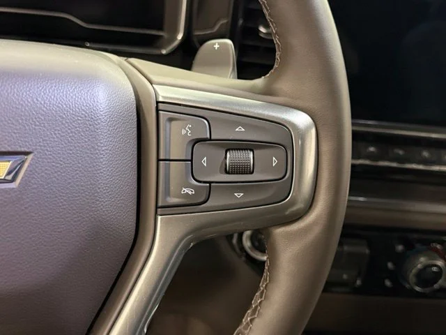Used 2025 Gray Chevrolet LTZ image 17