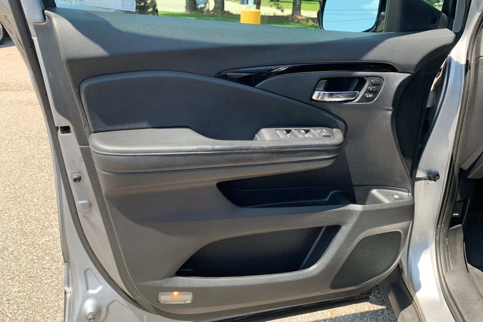 Used 2019 Silver Honda RTL-E image 12