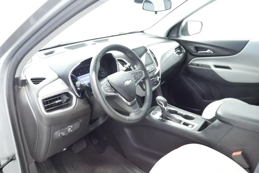 Used 2024 Gray Chevrolet LT image 25