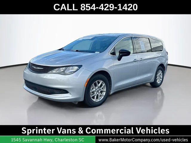 2024 Chrysler Voyager LX