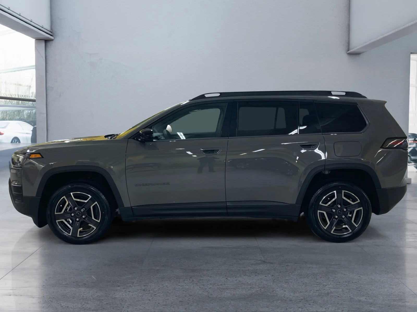 New 2026 Sting-Grey Jeep Laredo image 2