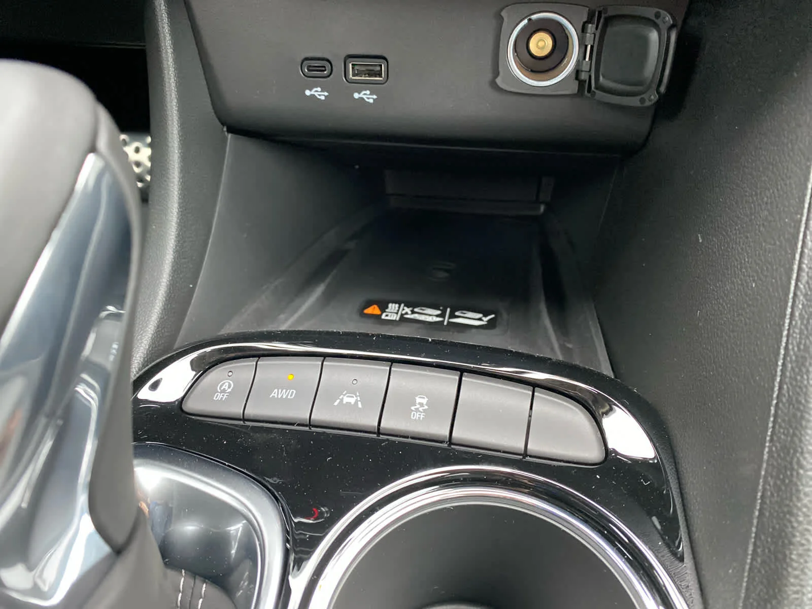 New 2026 Ceramic Buick Sport Touring image 17