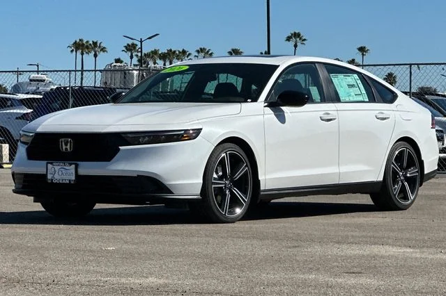 New 2026 Platinum White Pearl Honda Sport image 8