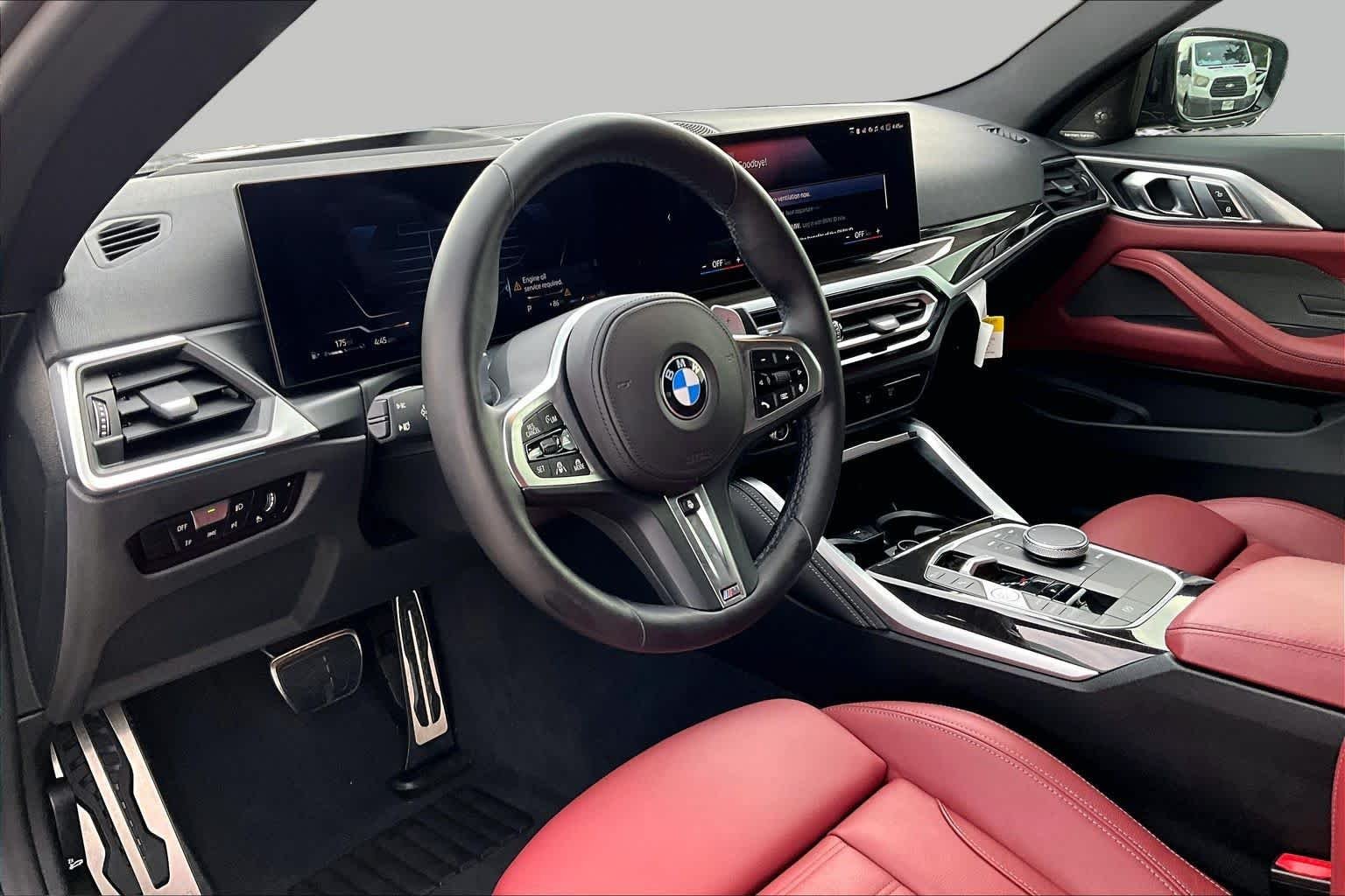 Used 2024 Black Sapphire Metallic BMW M440i image 17