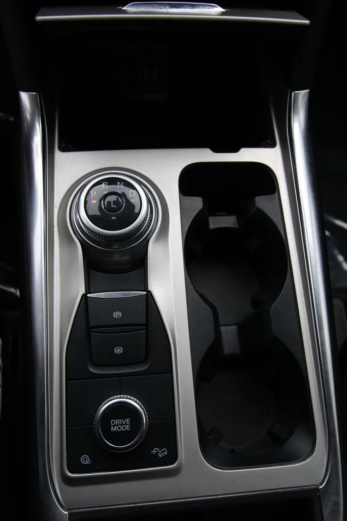 Used 2022 Gray Ford Limited image 27