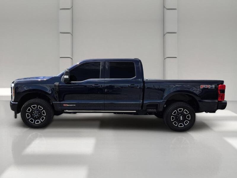Used 2025 Blue Metallic FORD PLATINUM 4WD CREW CAB 6.75