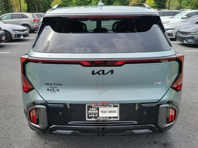 New 2027 Iceberg Green Kia X-Line S image 5