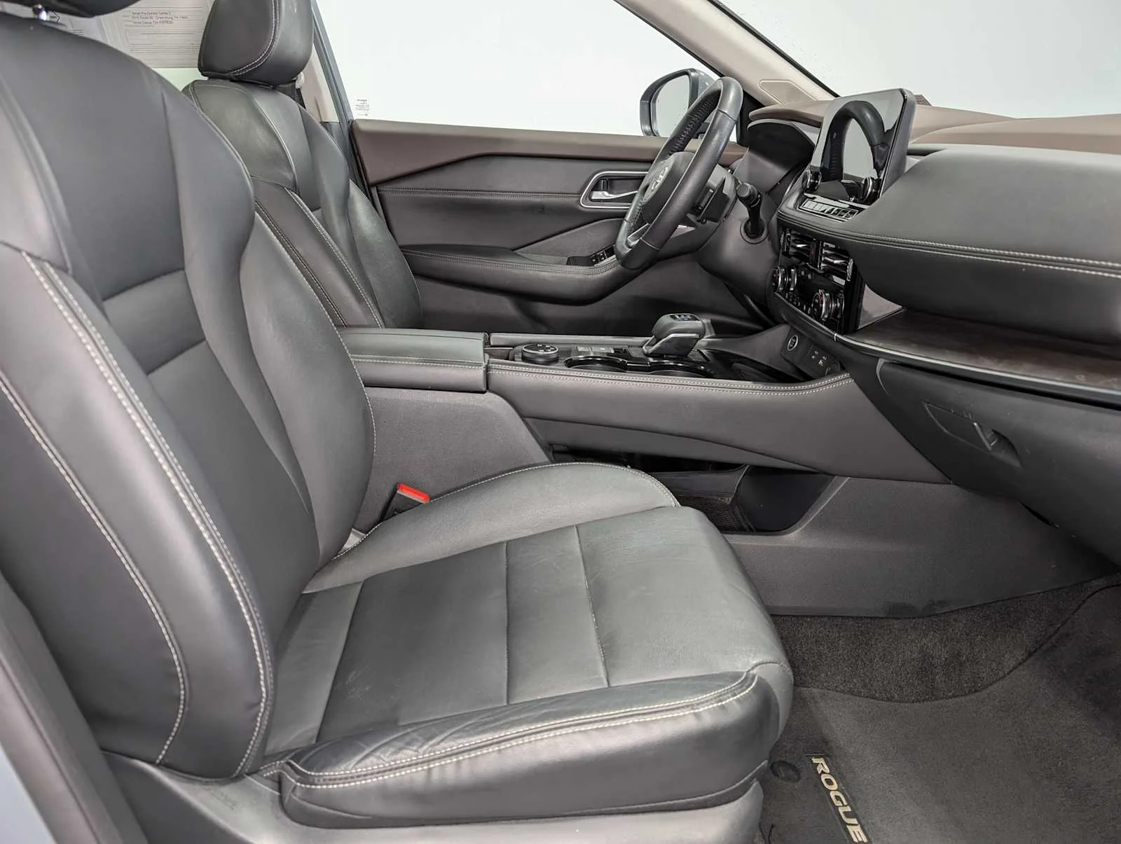 Used 2021 BOULDER GRAY PE Nissan SL image 44