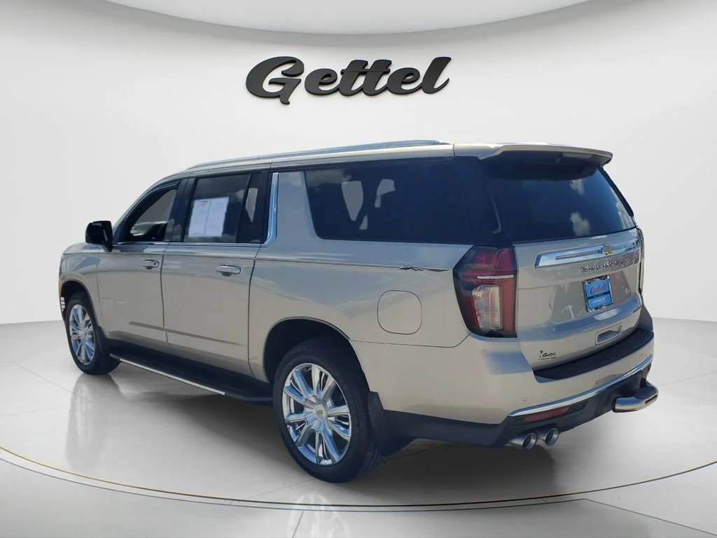 Used 2022 EMPIRE BEIGE METALLIC Chevrolet High Country image 6