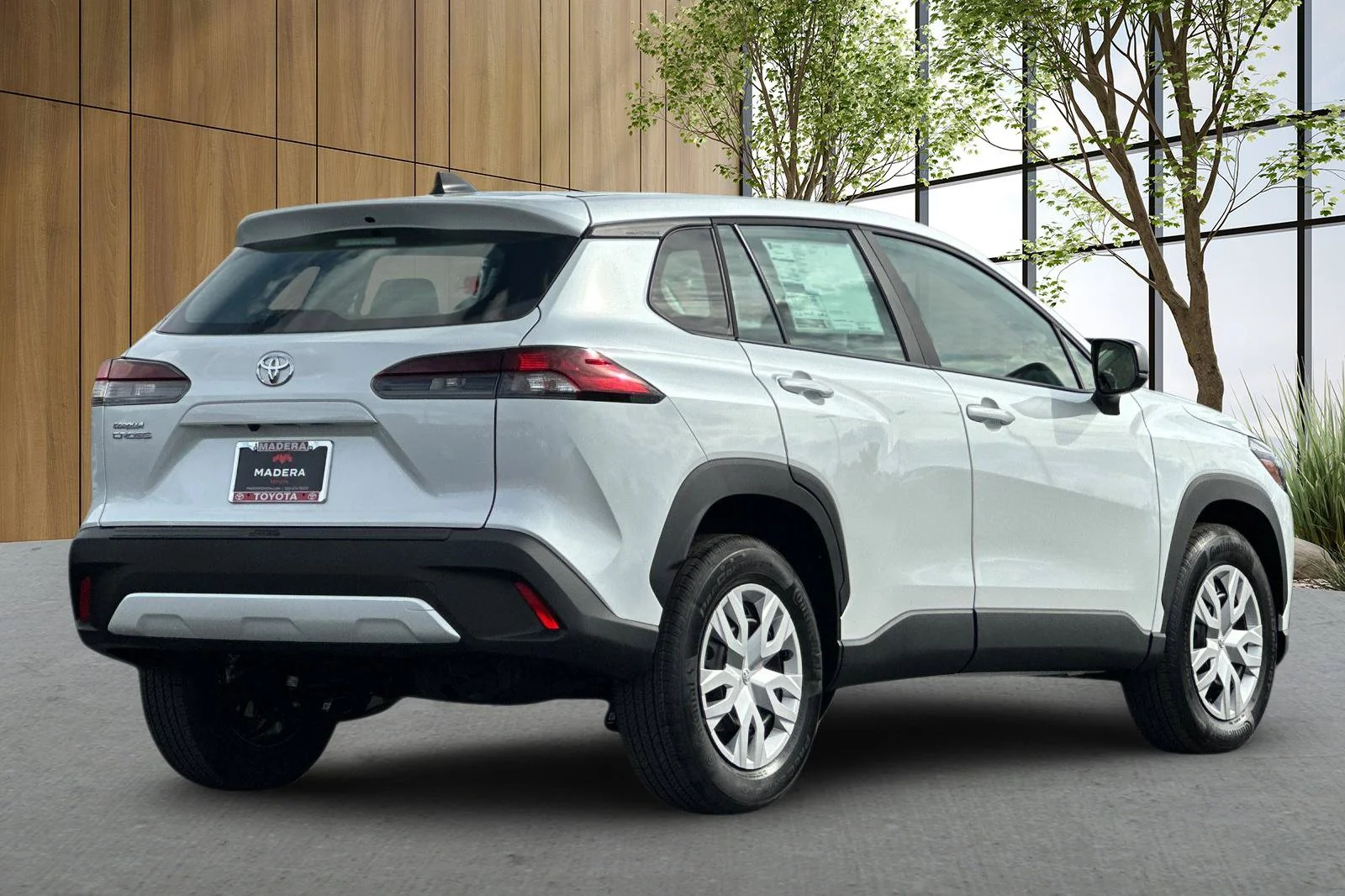 New 2026 Wind Chill Pearl Toyota L image 4