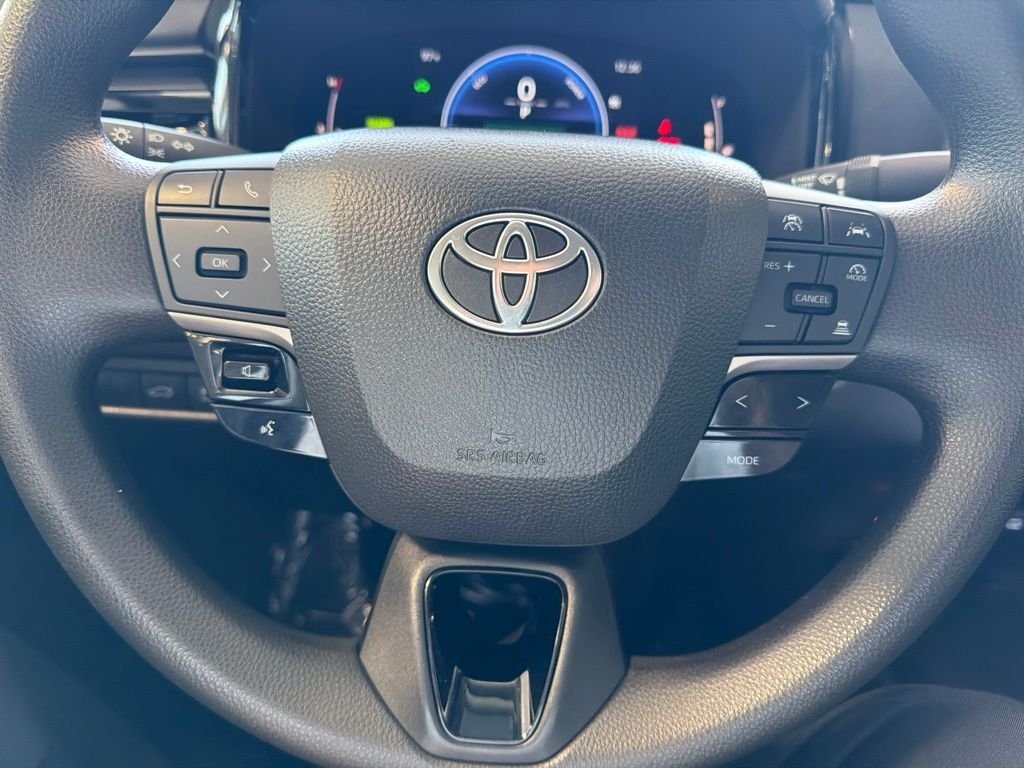 Certified Used 2025 Silver Toyota LE image 18