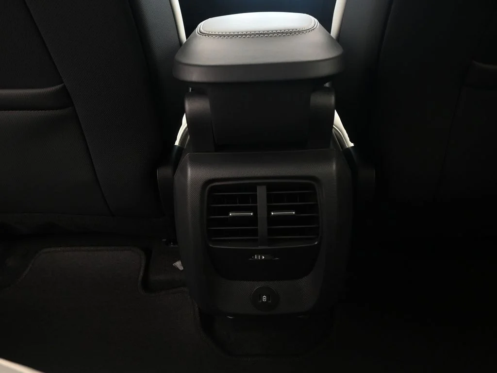 Used 2025 Black Ford Premium image 21