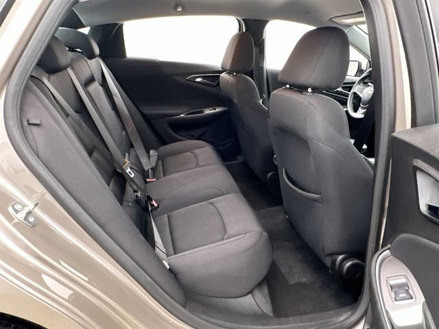 2025 Chevrolet Malibu 1LT - Photo 17