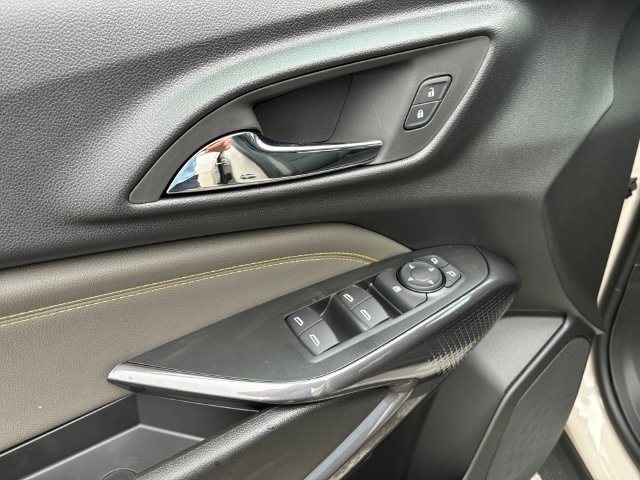 2026 Chevrolet Trax Activ - Photo 12