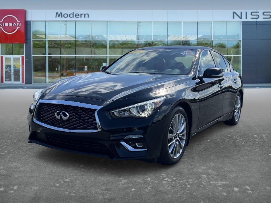 Used 2023 Black Obsidian INFINITI LUXE image 1