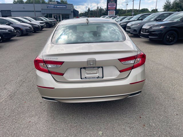 Used 2018 Champagne Frost Pearl Honda LX image 4