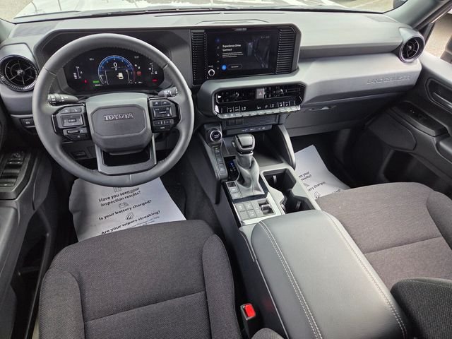 Used 2025  Toyota 1958 image 9