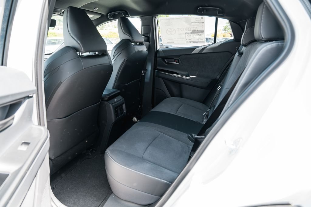 New 2026 Wind Chill Pearl <sup>1</sup> Toyota  XSE image 25