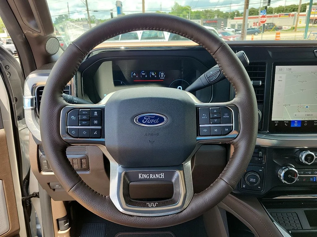 New 2026 Star White Metallic Tri-Coat Ford F-250® King Ranch® image 19