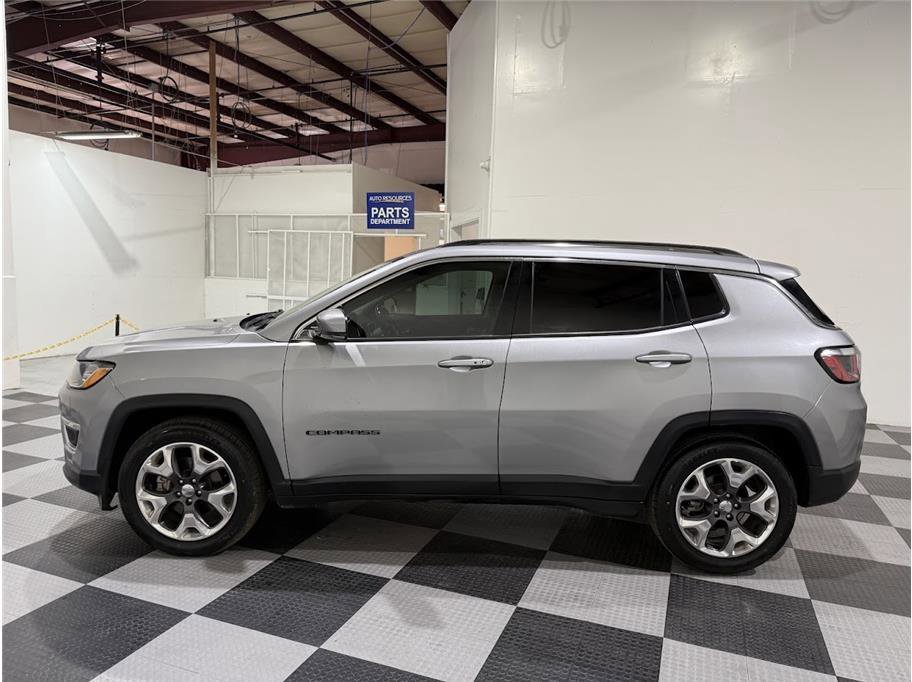 2020 Jeep Compass Limited photo 3