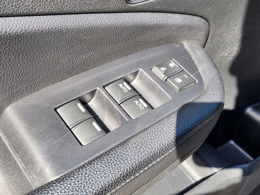 Used 2019  Honda Touring image 18