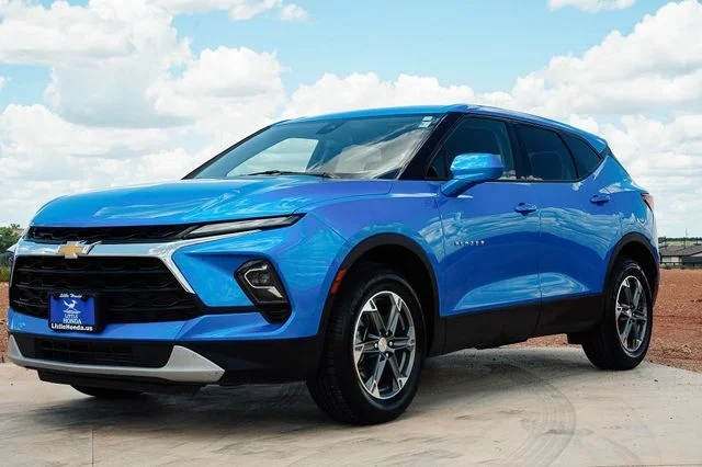 Pre-Owned 2025 Chevrolet Blazer LT