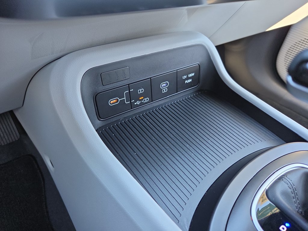 2024 Hyundai Kona SEL - Photo 25