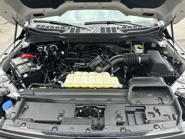 Used 2025 White Ford XLT image 19